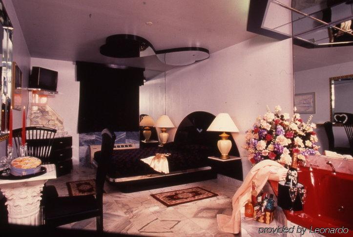 Paris Suites Hotel New York City Room photo